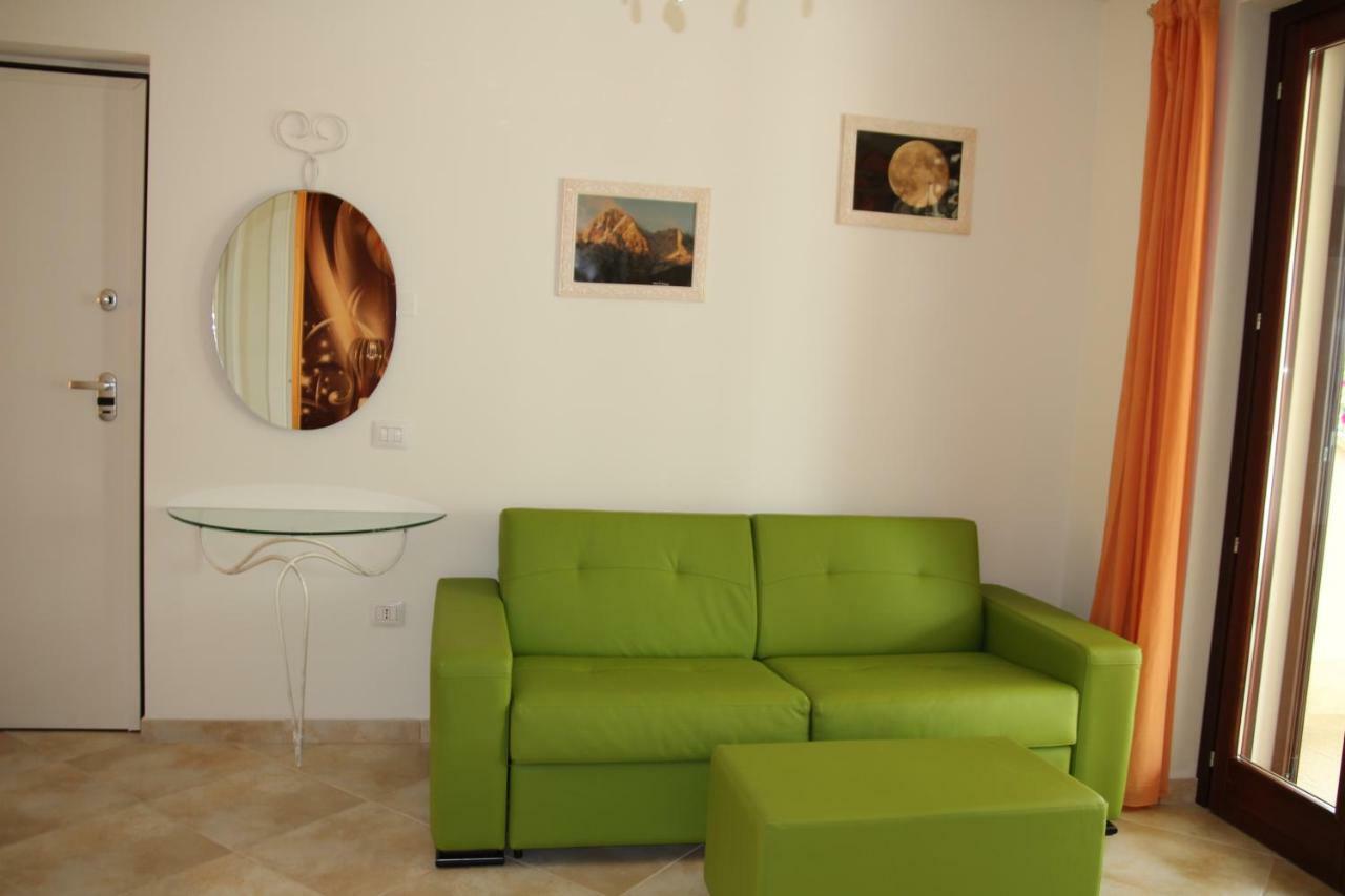 Residence Stella Del Gran Sasso Colledara エクステリア 写真