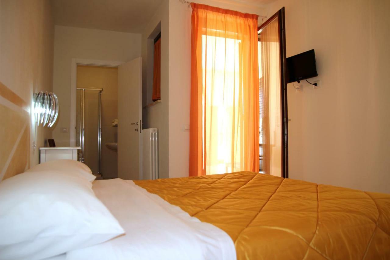 Residence Stella Del Gran Sasso Colledara エクステリア 写真