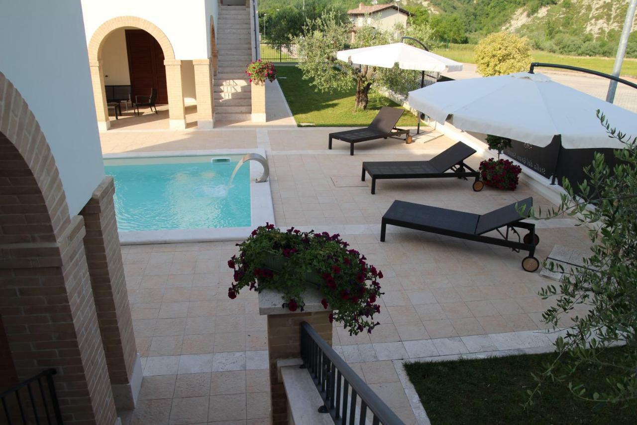 Residence Stella Del Gran Sasso Colledara エクステリア 写真